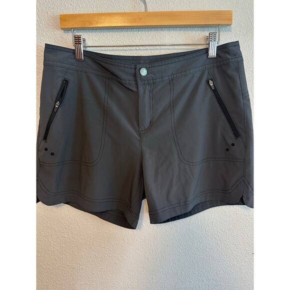 🌴 Title Nine Shorts with Pockets, Stretchy and Comfy, Size 8 - Picture 6 of 6
